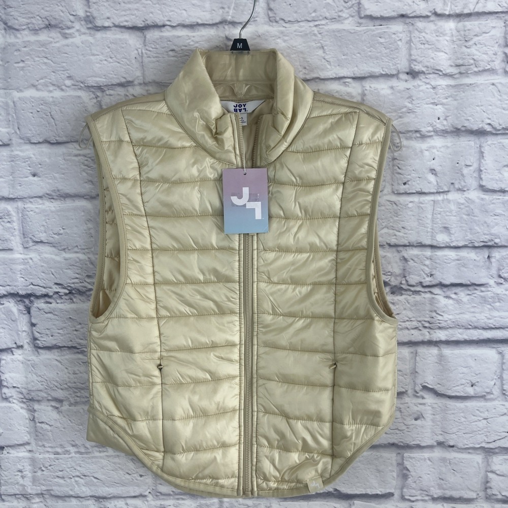 Joy Lab NWT Activewear Sporty Ivory Lighweight Puffer Vest Size XS